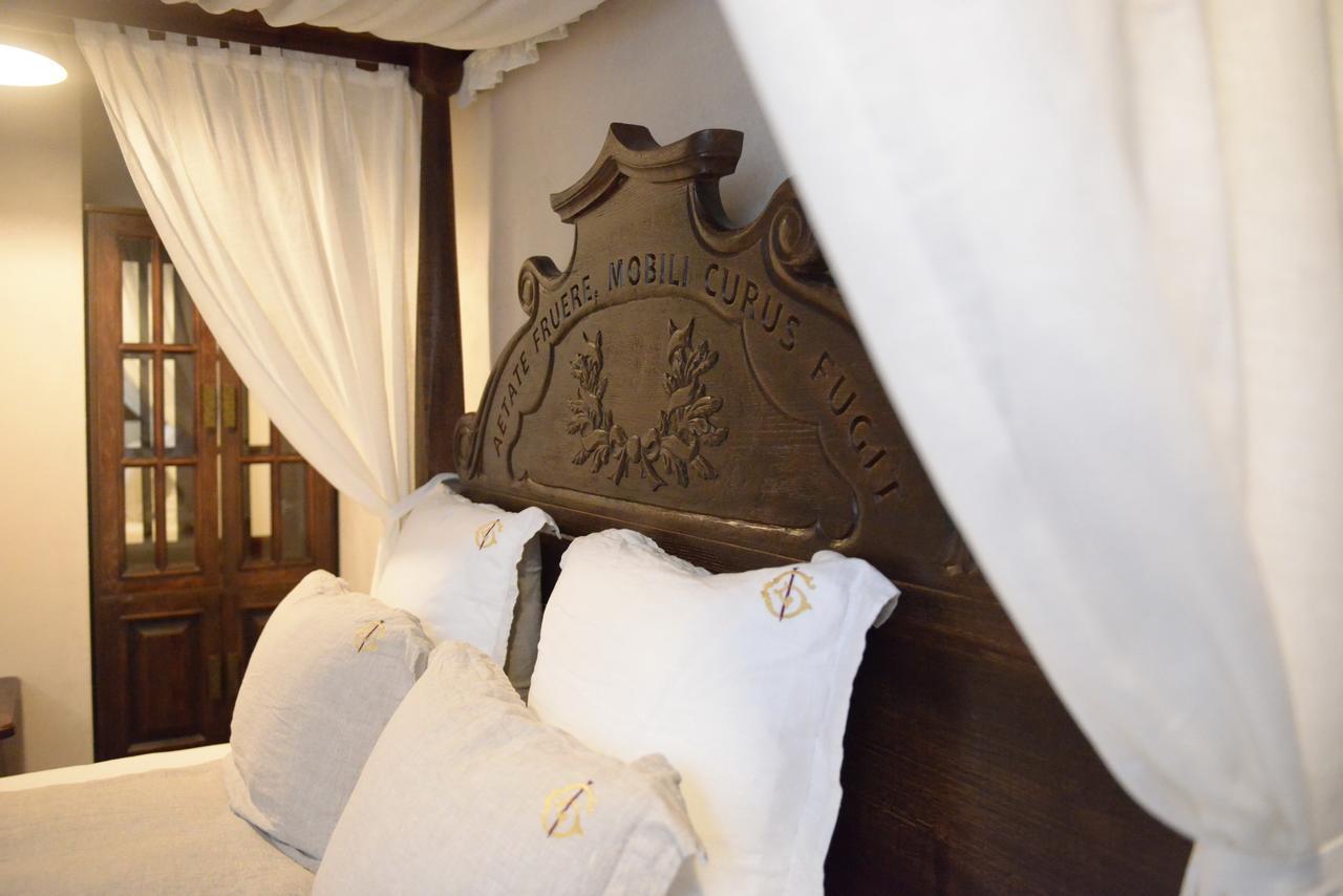 Folvark Gvozd Hotell Kamenyuky Eksteriør bilde